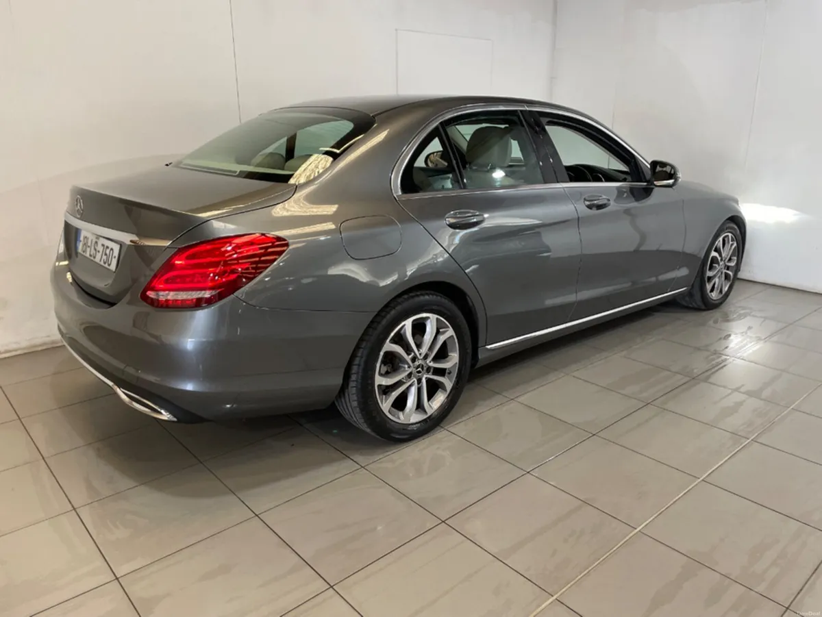 Mercedes-Benz C-Class 180 D AVANTGARDE AUTO 4DR - Image 3