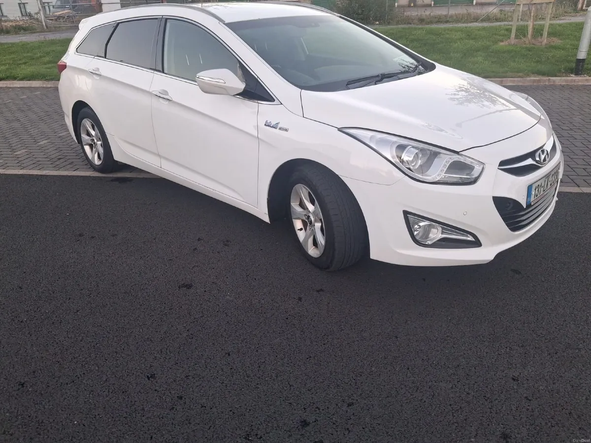 Hyundai i40 2013 - Image 1