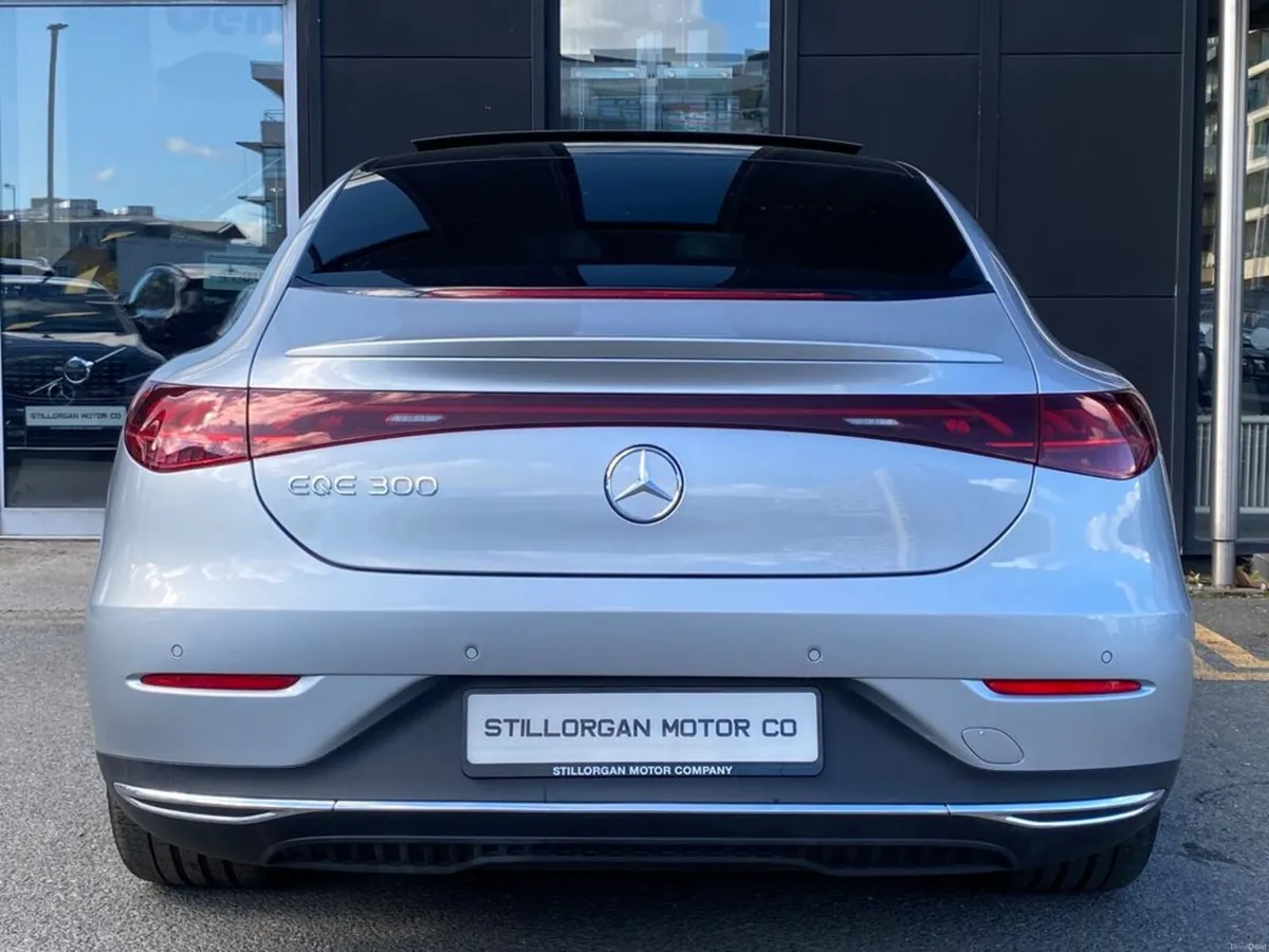 Mercedes-Benz EQE EQE 300 Exclusive Luxury Auto EV - Image 6