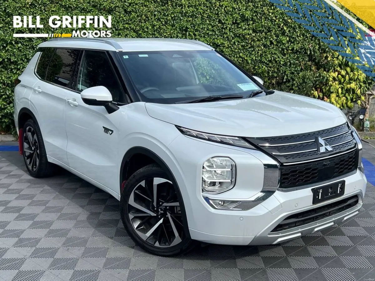 Mitsubishi Outlander 7-SEATER 2.4 HYBRID AUTO // B - Image 1