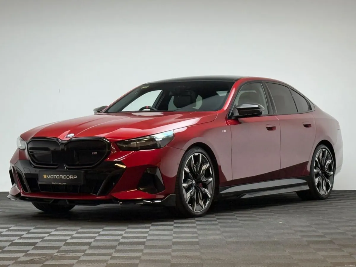 BMW i5 M60 601HP XDRIVE - Image 3