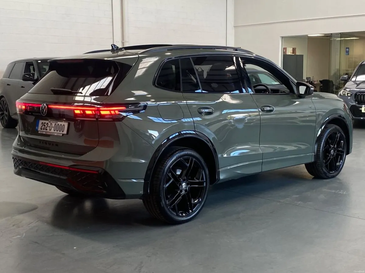 Volkswagen Tiguan R-LINE TSI DSG - Image 5