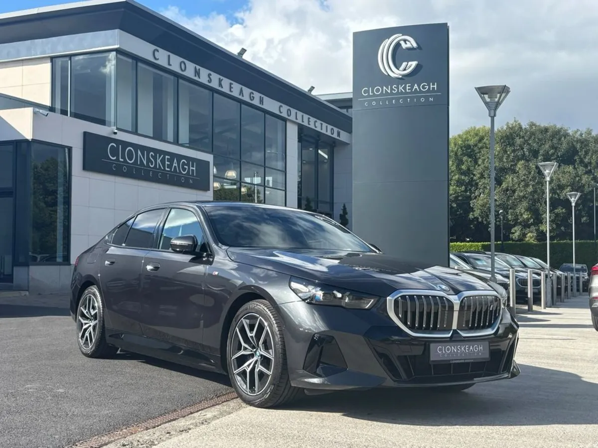 BMW i5 EDRIVE40 M SPORT - Image 1