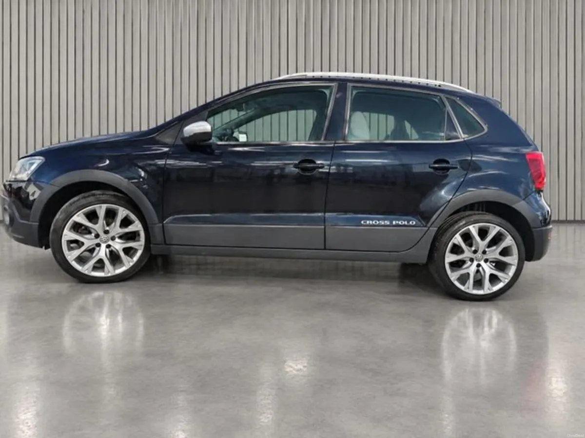 Volkswagen Polo (THE TALL) CROSS POLO - Image 2