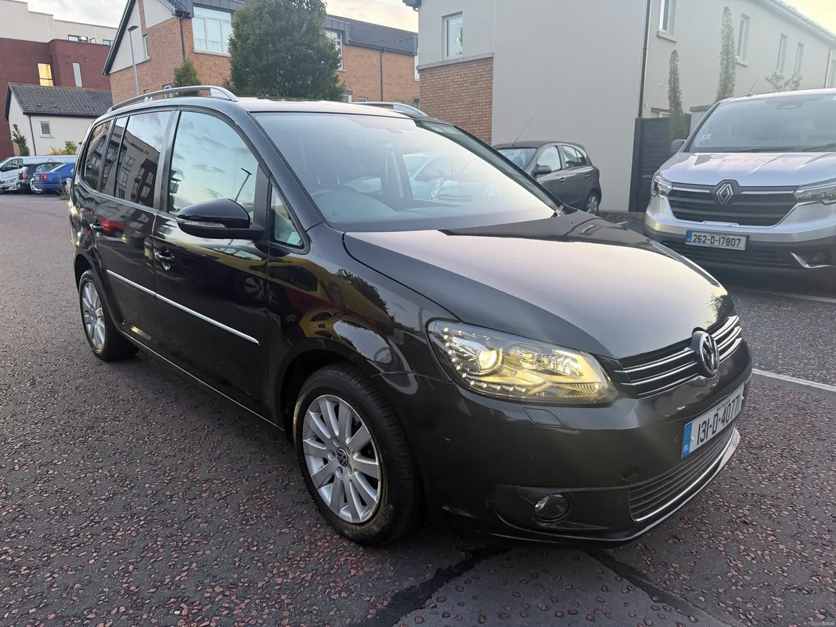 2013 Volkswagen Touran 7 seater  (Automatic) - Image 5