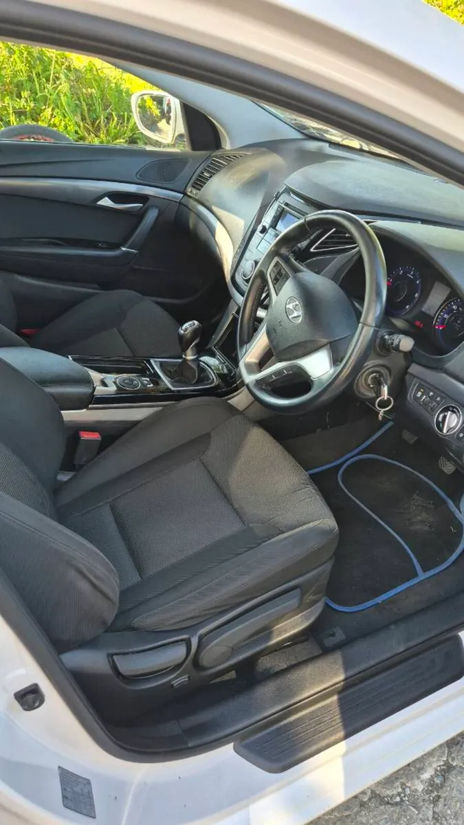Hyundai i40 - Image 5