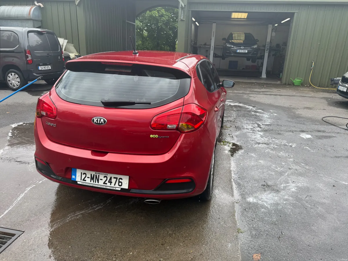 Kia Ceed 2012 - Image 4