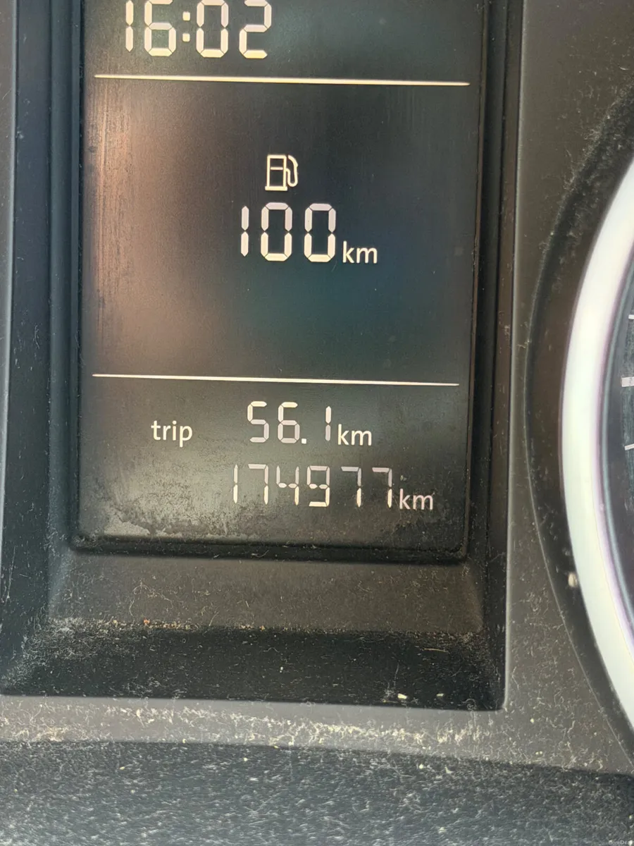 Volkswagen Golf 2009 - Image 6