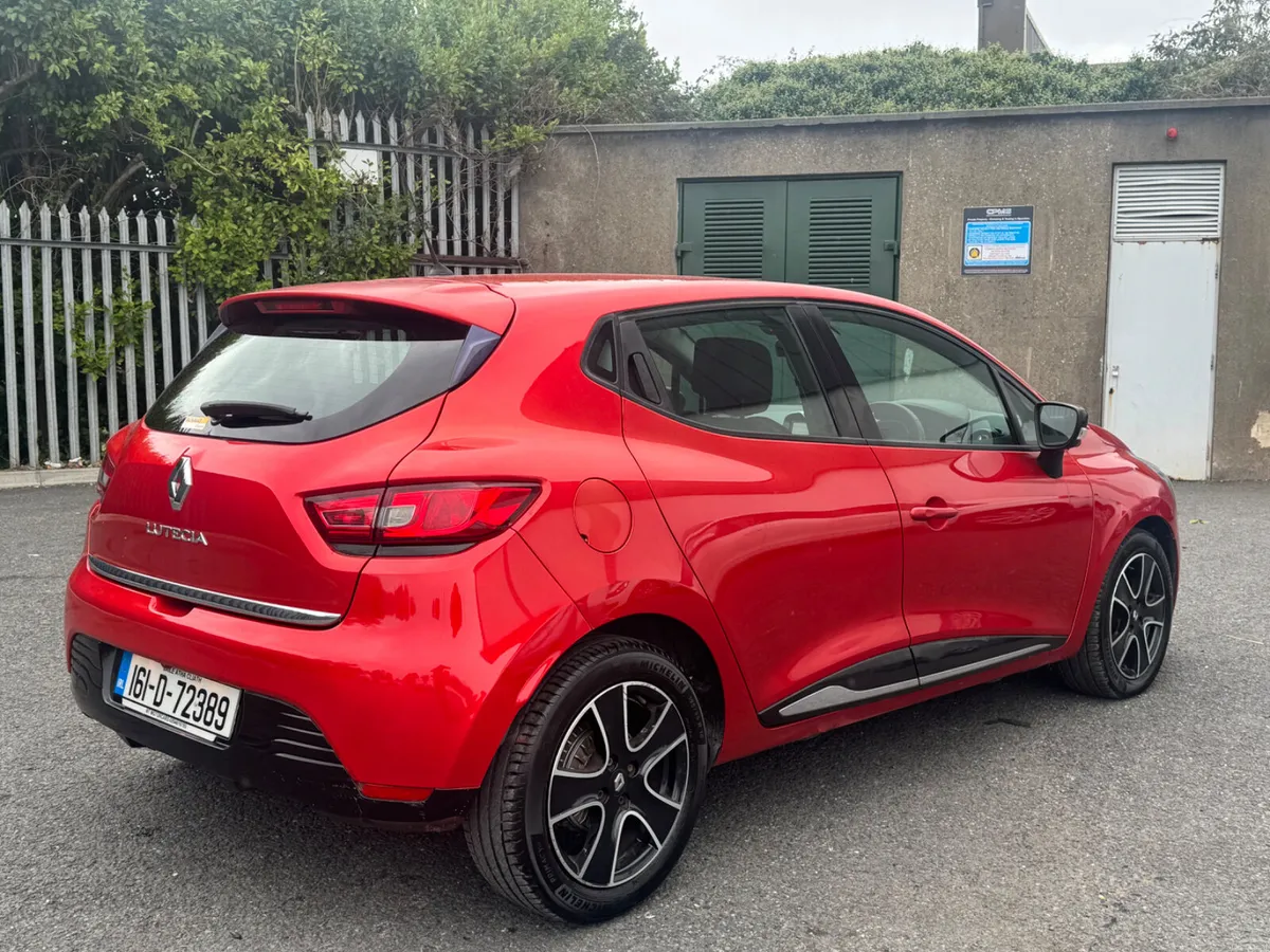 Renault Clio 2016 Automatic low mileage 26 km - Image 6