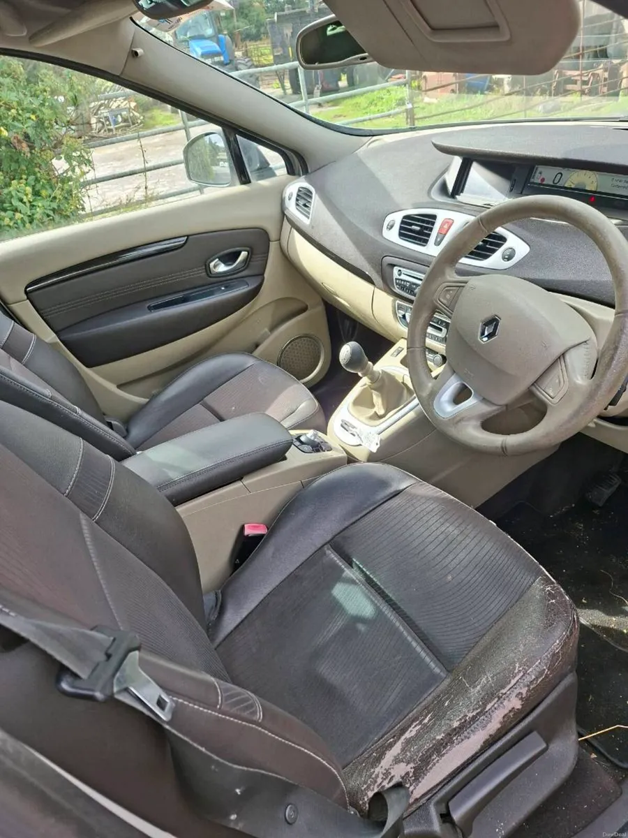 RENAULT SCENIC 2010 7 SEATER - Image 4
