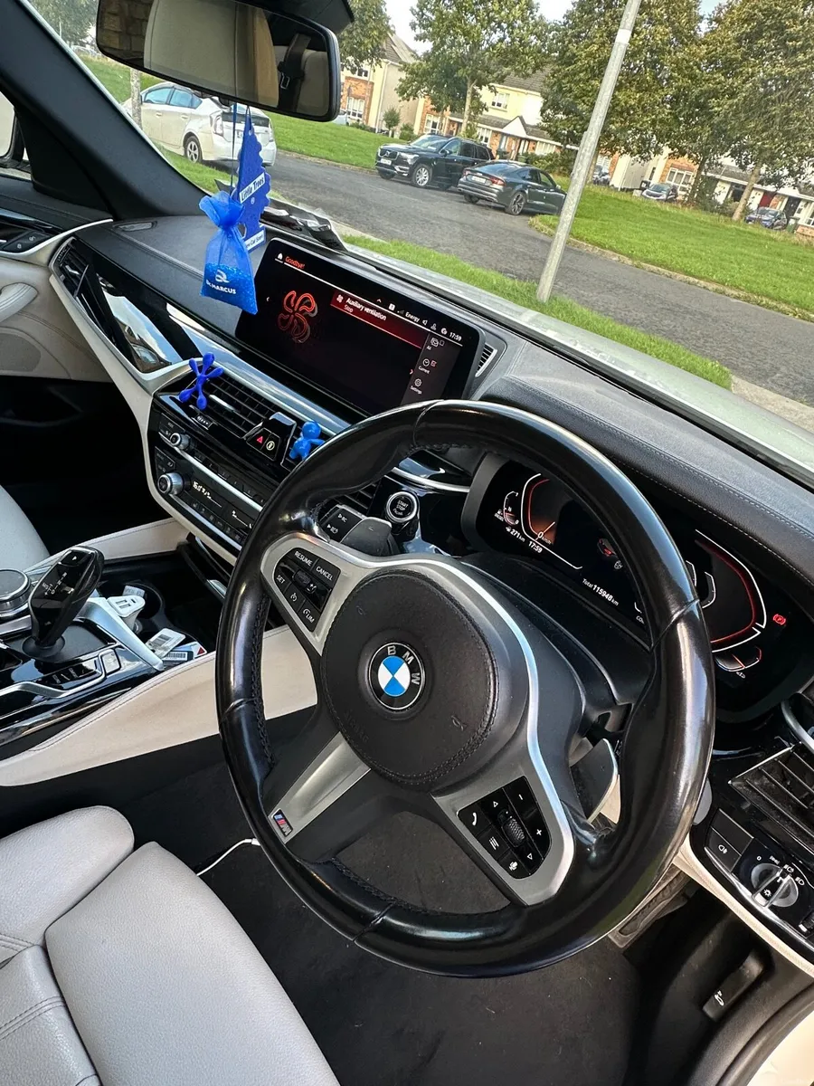 BMW 520 D G30 M SPORT PRO - Image 4