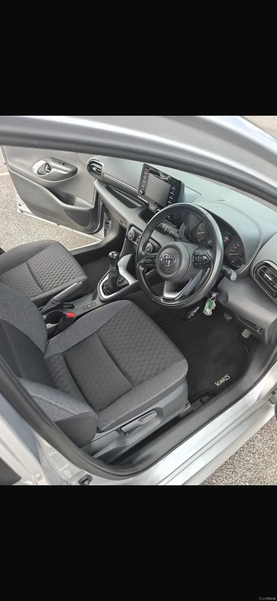 Toyota Yaris 1.0 Petrol Luna 2022 - Image 6