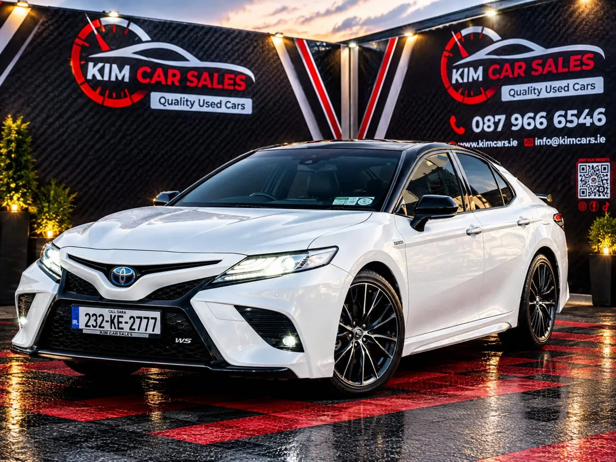 TOYOTA CAMRY WORLD SPORT EDITION / TOP SPEC 48k KM - Image 3
