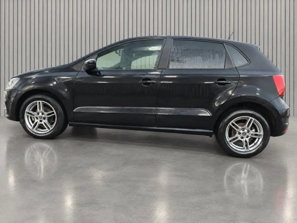 Volkswagen Polo 1.2 AUTO NATIONAL WARRANTY - Image 3