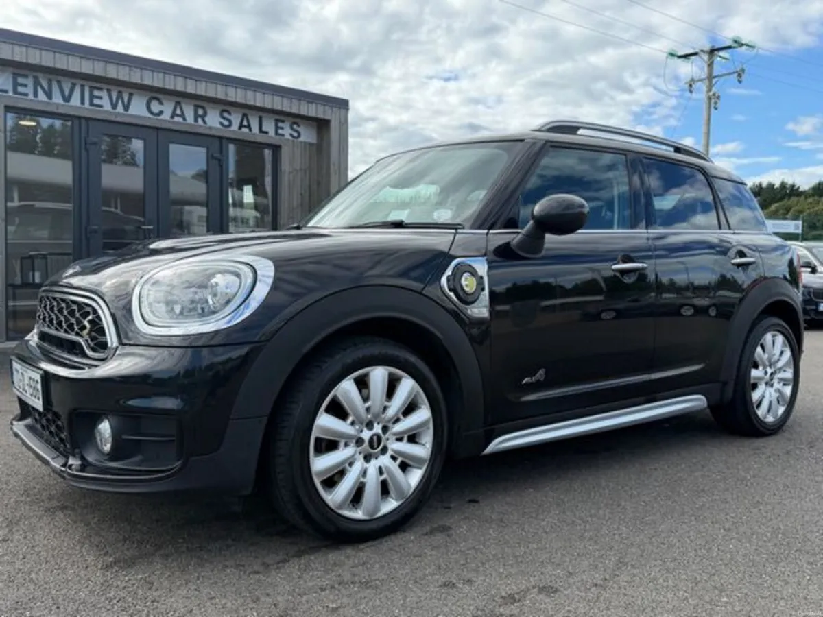 Mini Cooper Countryman ALL4 SE - Image 3