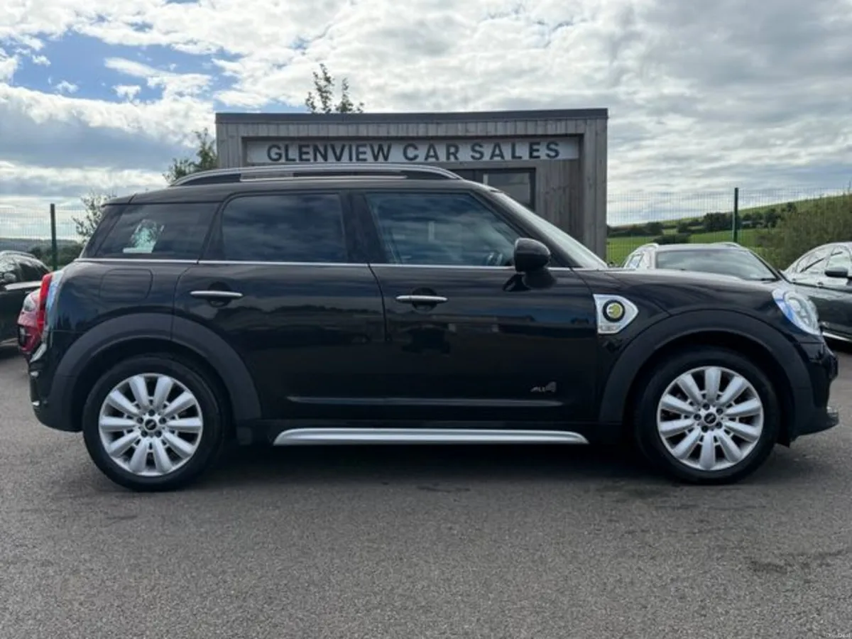 Mini Cooper Countryman ALL4 SE - Image 5