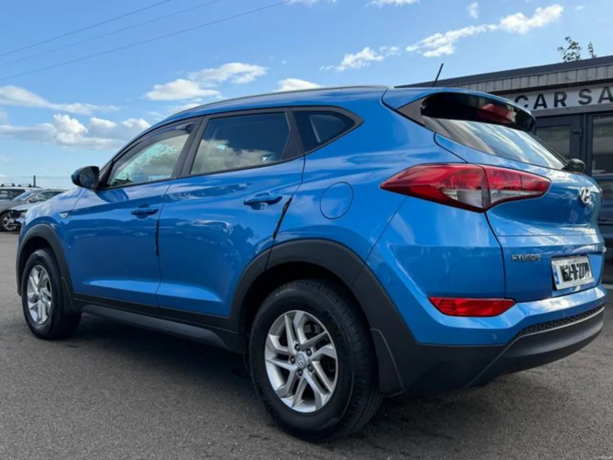 Hyundai Tucson Petrol 5DR - Image 6