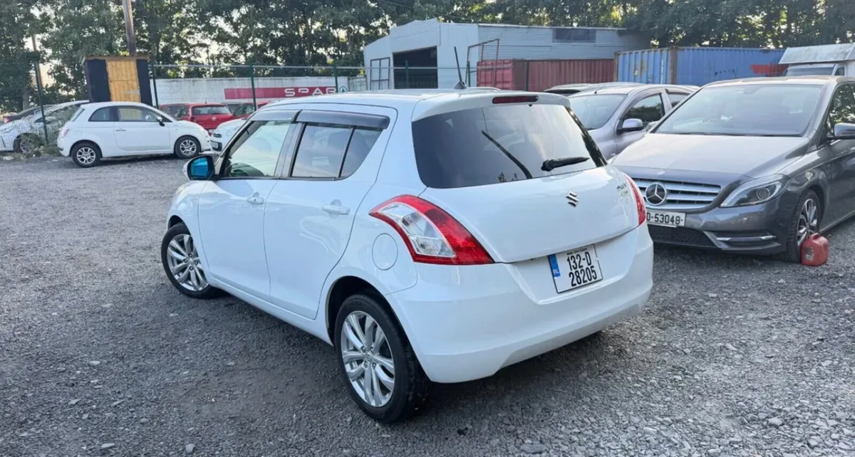 Suzuki Swift 2013 Automatic - Image 4