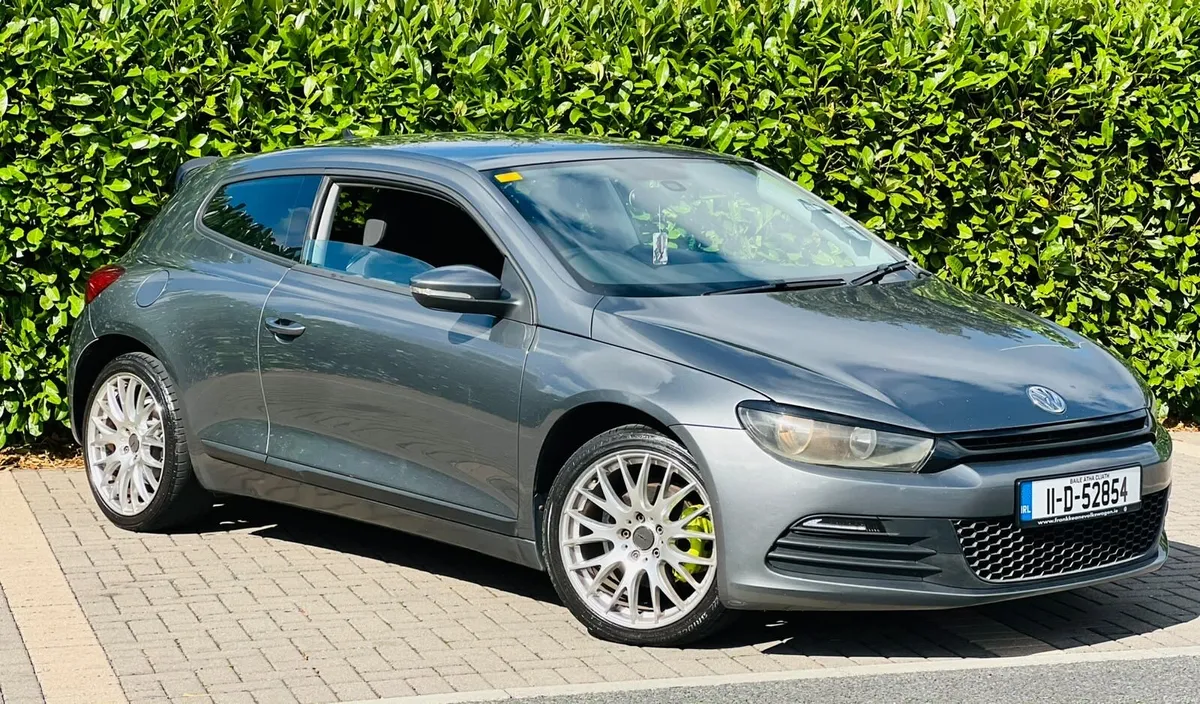 VOLKSWAGEN SCIROCCO 2.0 TDI MANUAL // NEW NCT // - Image 2