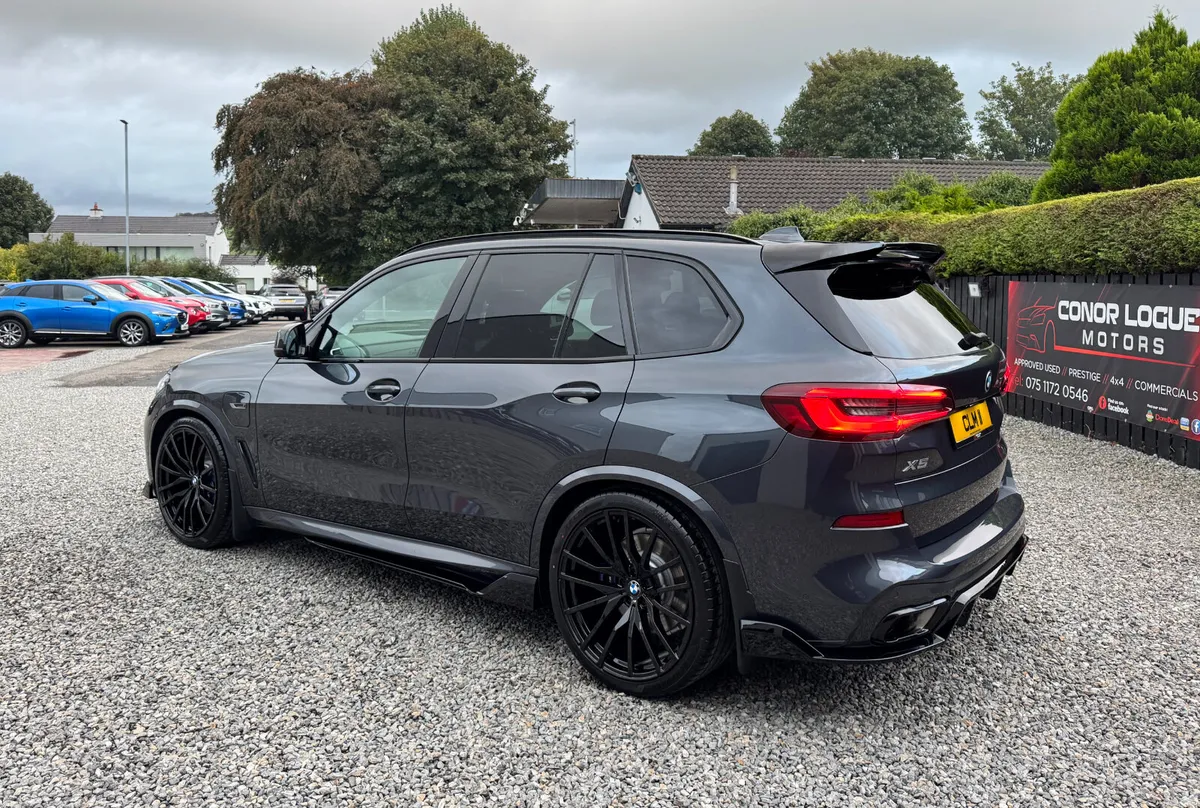 2022 221 BMW X5 45E M Sport X Drive M Performance - Image 2