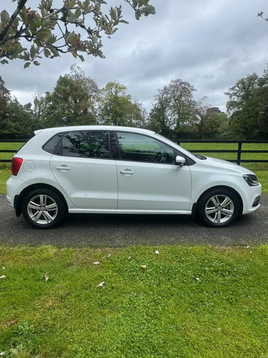 Volkswagen Polo 1.2 TSI CarPlay - Image 2