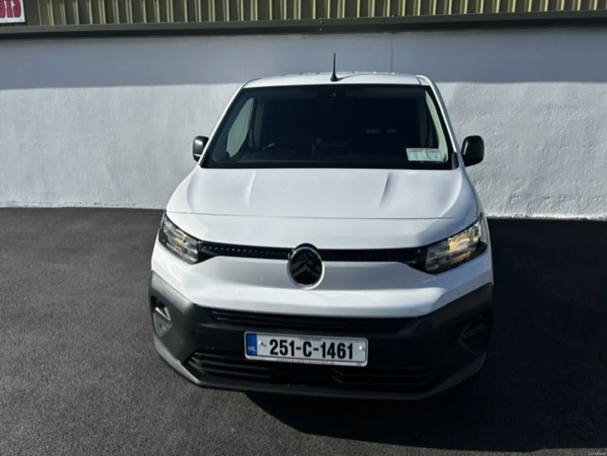 Citroen Berlingo 2025 - Image 3