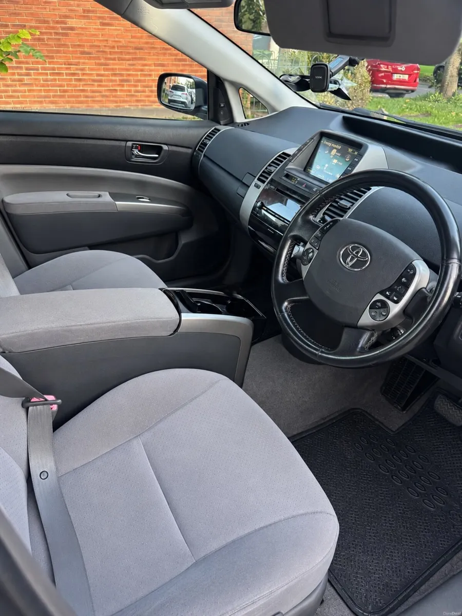 Toyota Prius 2006 - Image 5