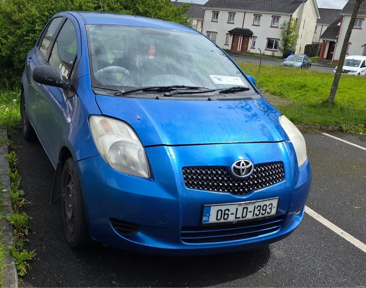 Toyota Yaris - Image 1