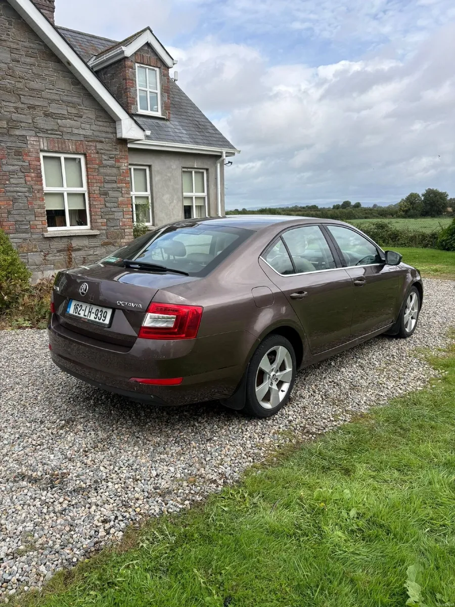 Skoda Octavia 2016 - Image 6