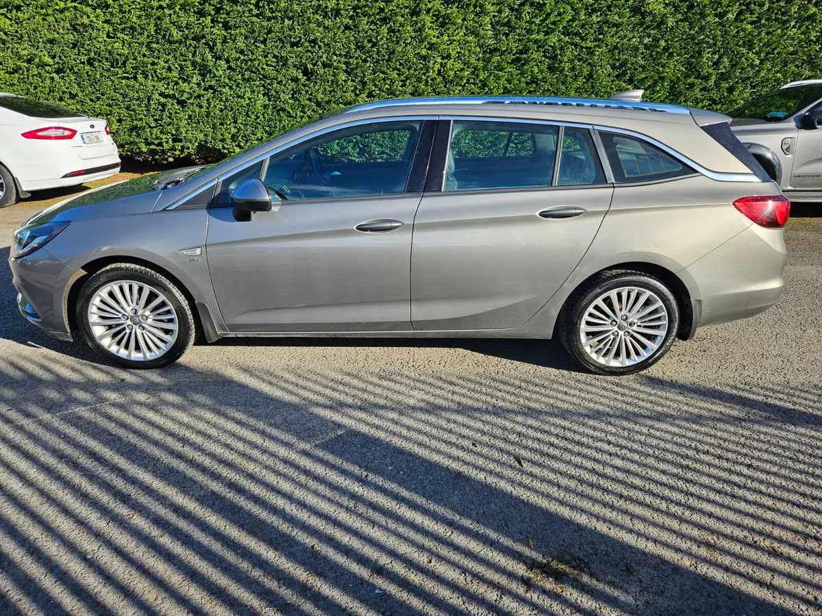 Opel Astra 2017 1.6 CDTI ELITE TOURING AUTOMATIC - Image 3
