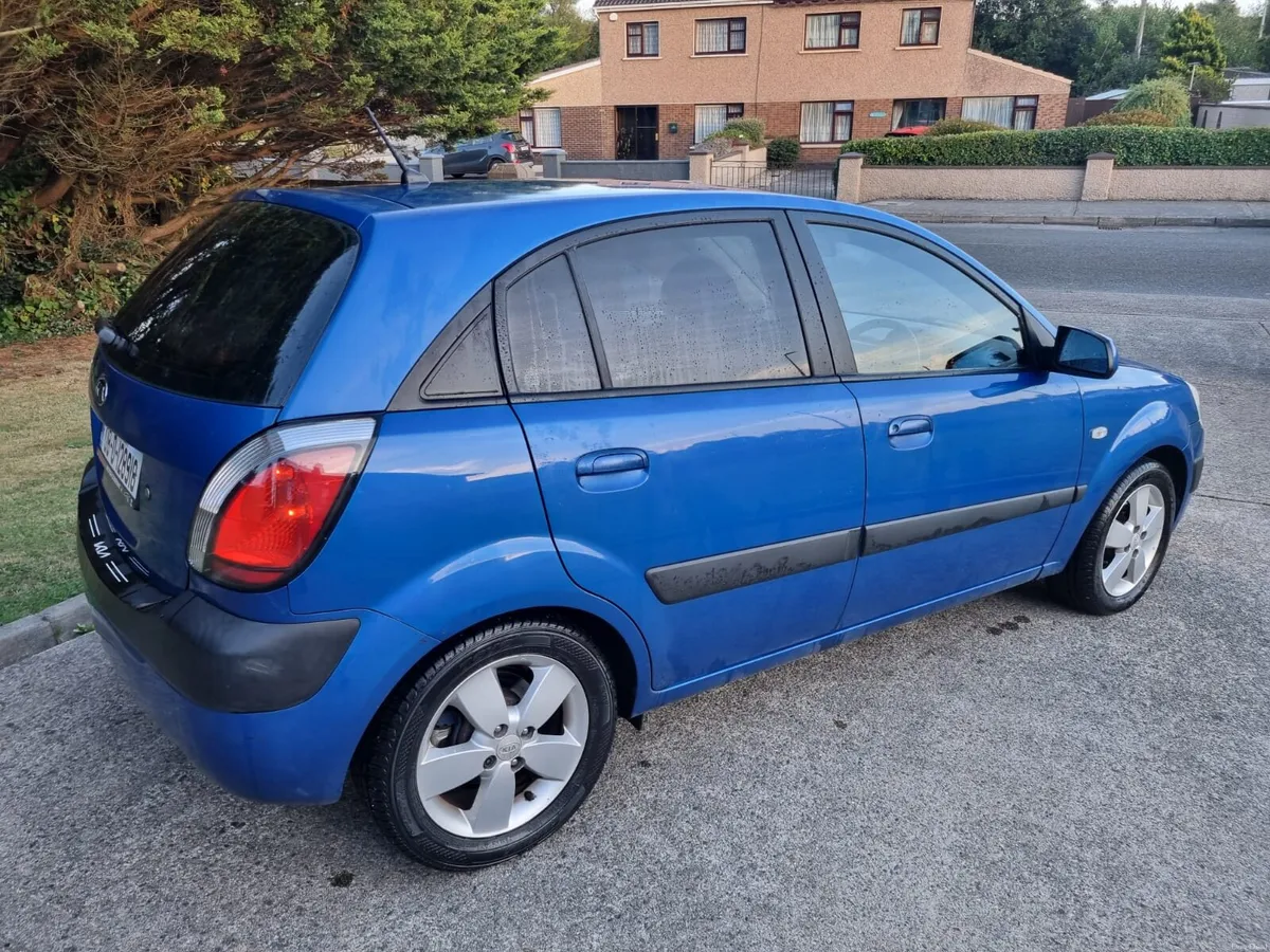 AUTOMATIC Kia Rio Nct 3-27 serviced - Image 2