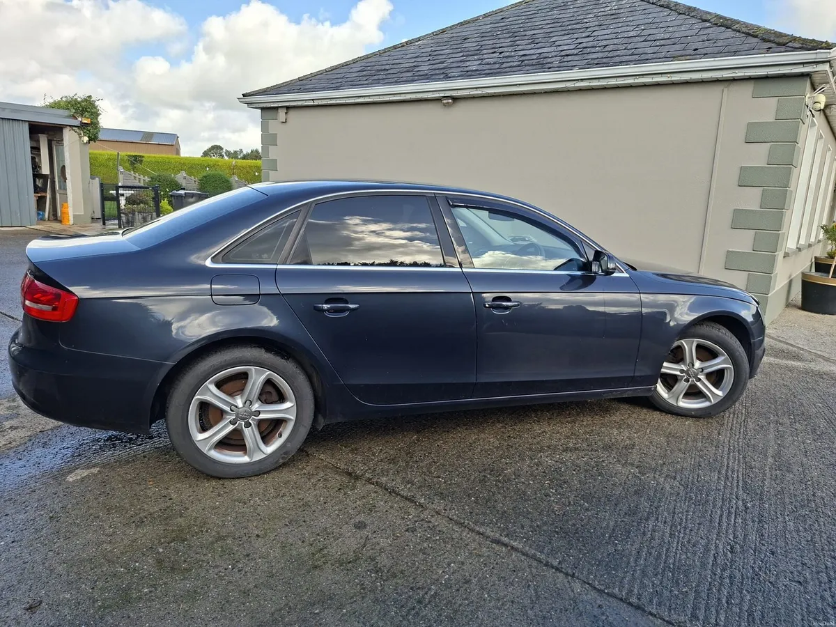 Car - Image 6