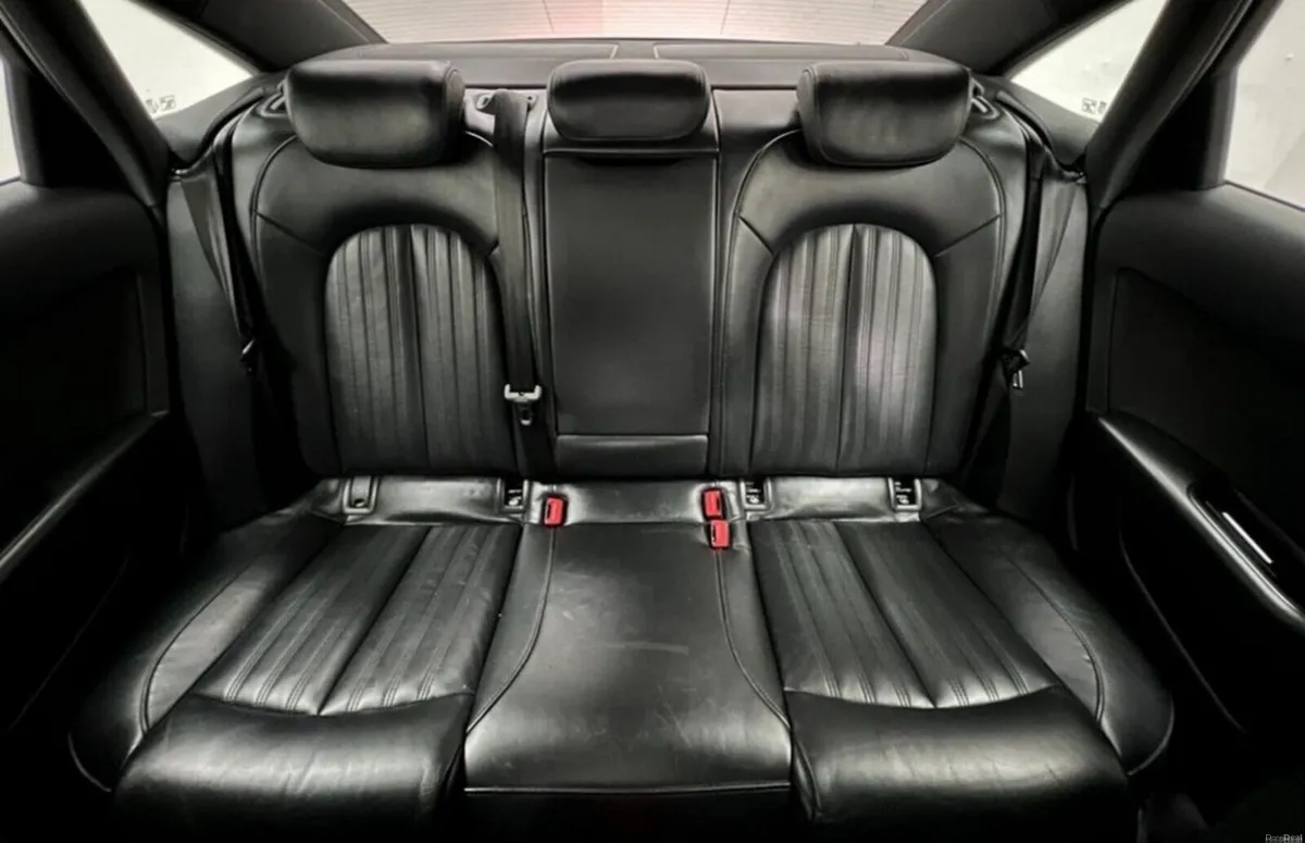 🚗 For Sale — Audi A6 S Line (2016) — €18,000 - Image 6