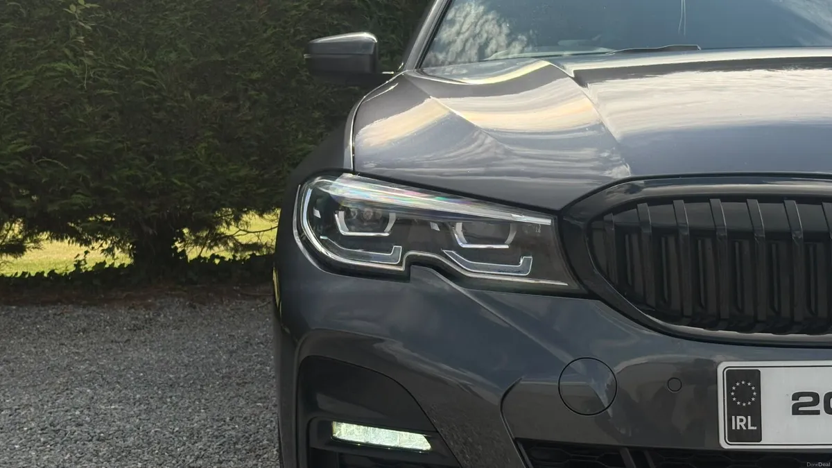 BMW 3-Series 2020 - Image 4