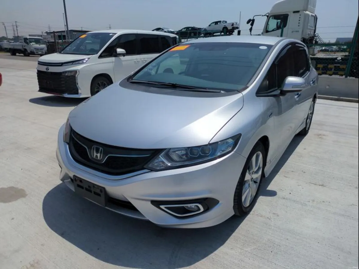 2015 HONDA JADE 1.5 HYBRID Auto - Image 6