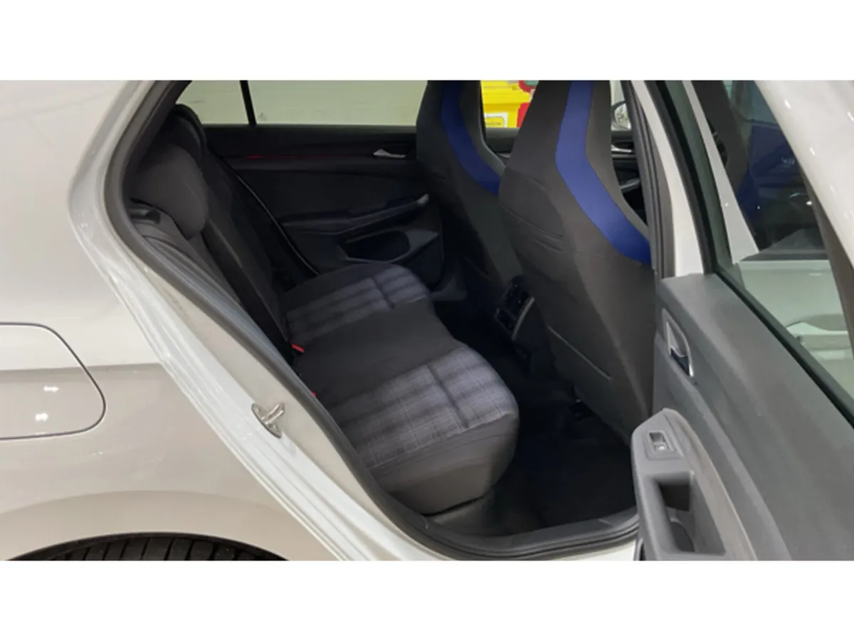 Volkswagen Golf GTE 1.5TSi (PAN ROOF) PLUG IN HYBR - Image 6