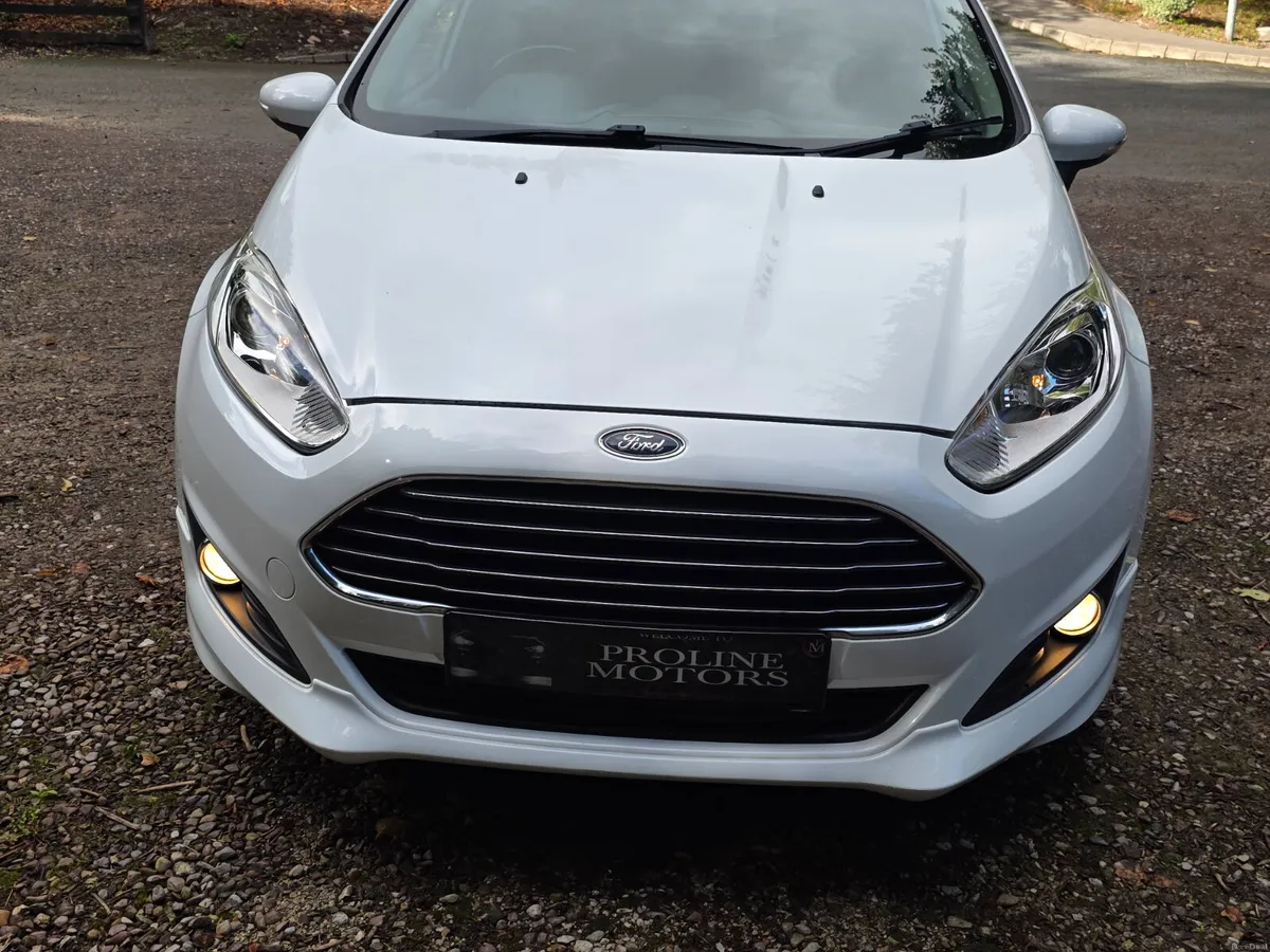132 FORD FIESTA 1.2 ZETEC S - Image 5