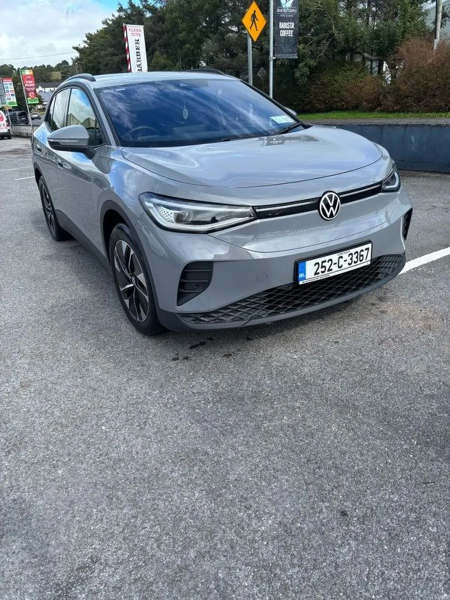 2025 Volkswagen Id.4 - Image 1
