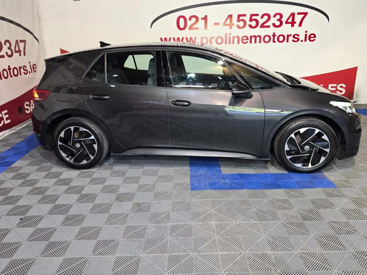 VW ID.3 PRO 58kWh 204BHP LIKE NEW! - Image 4