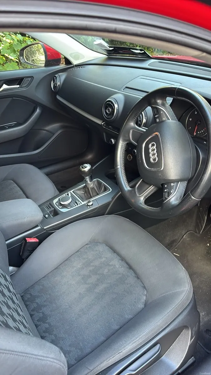 Audi A3 1.6 TDI 2014 - Image 6