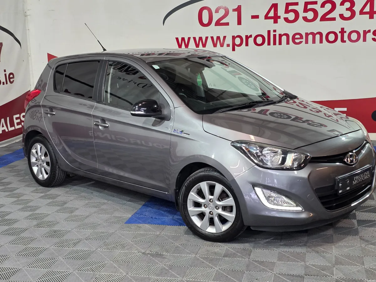 142 HYUNDAI I20 PREMIUM 1.2 PETROL MANUAL - Image 1