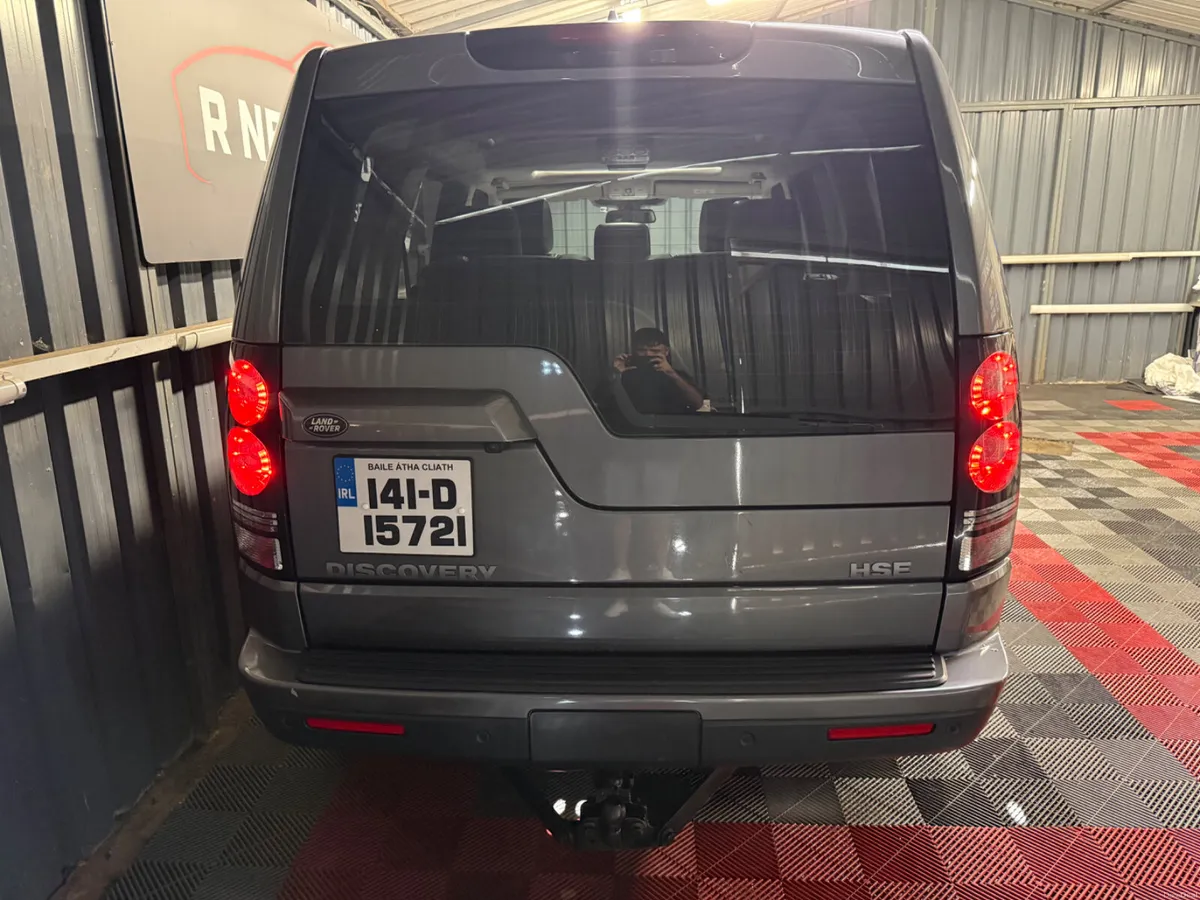 2014 Land Rover Discovery 3.0 TDV6 HSE Auto 7 Seat - Image 2