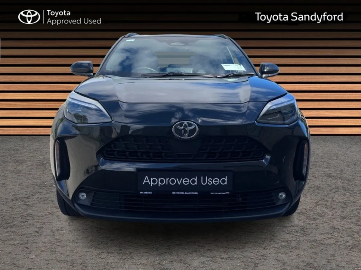 Toyota Yaris Cross LUNA SPORT // REAR CAMERA // SM - Image 5