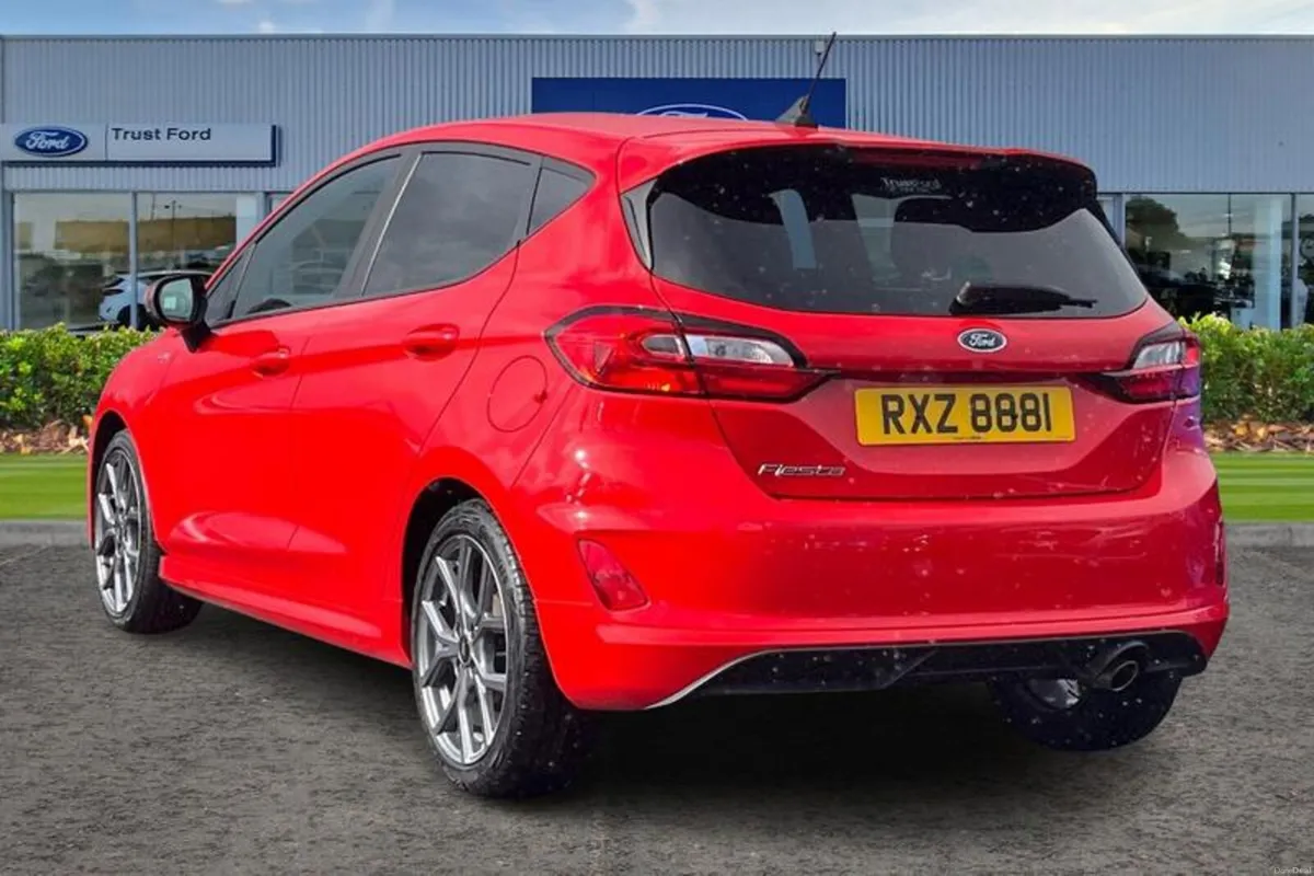 Ford Fiesta 1.0 EcoBoost ST-Line 5dr - CRUISE CONT - Image 2