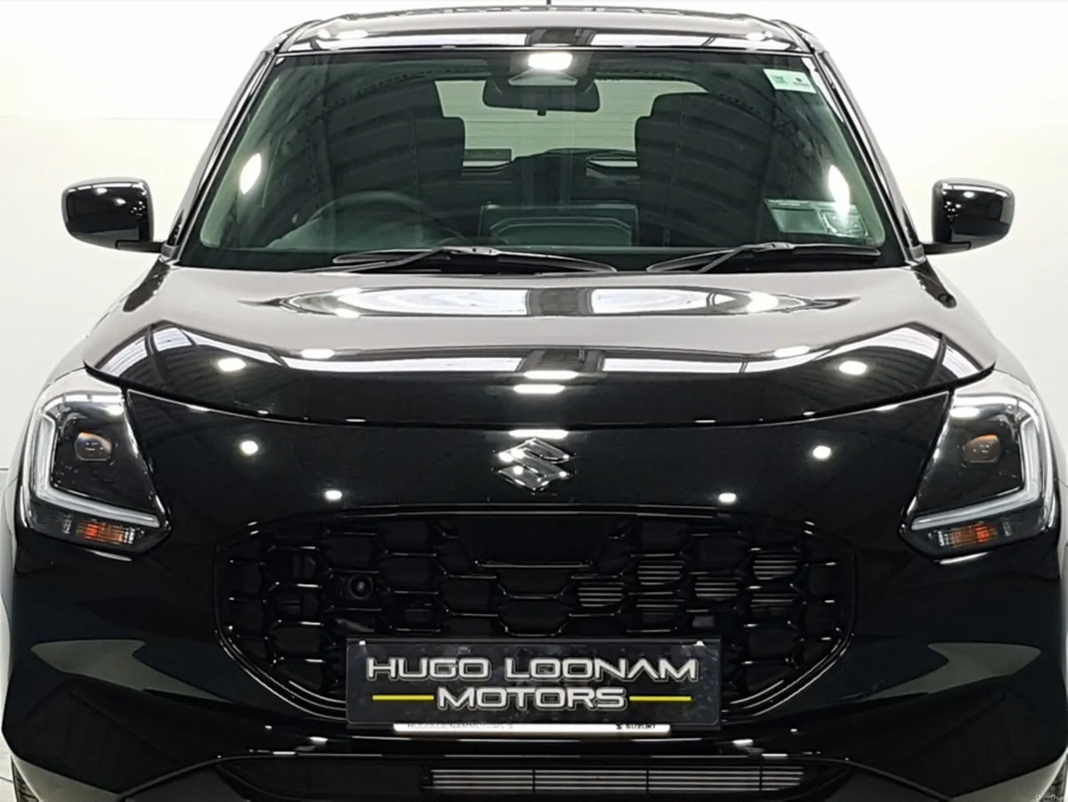 Suzuki Swift 1.2 HYBRID MOTION *DEMO* - Image 2