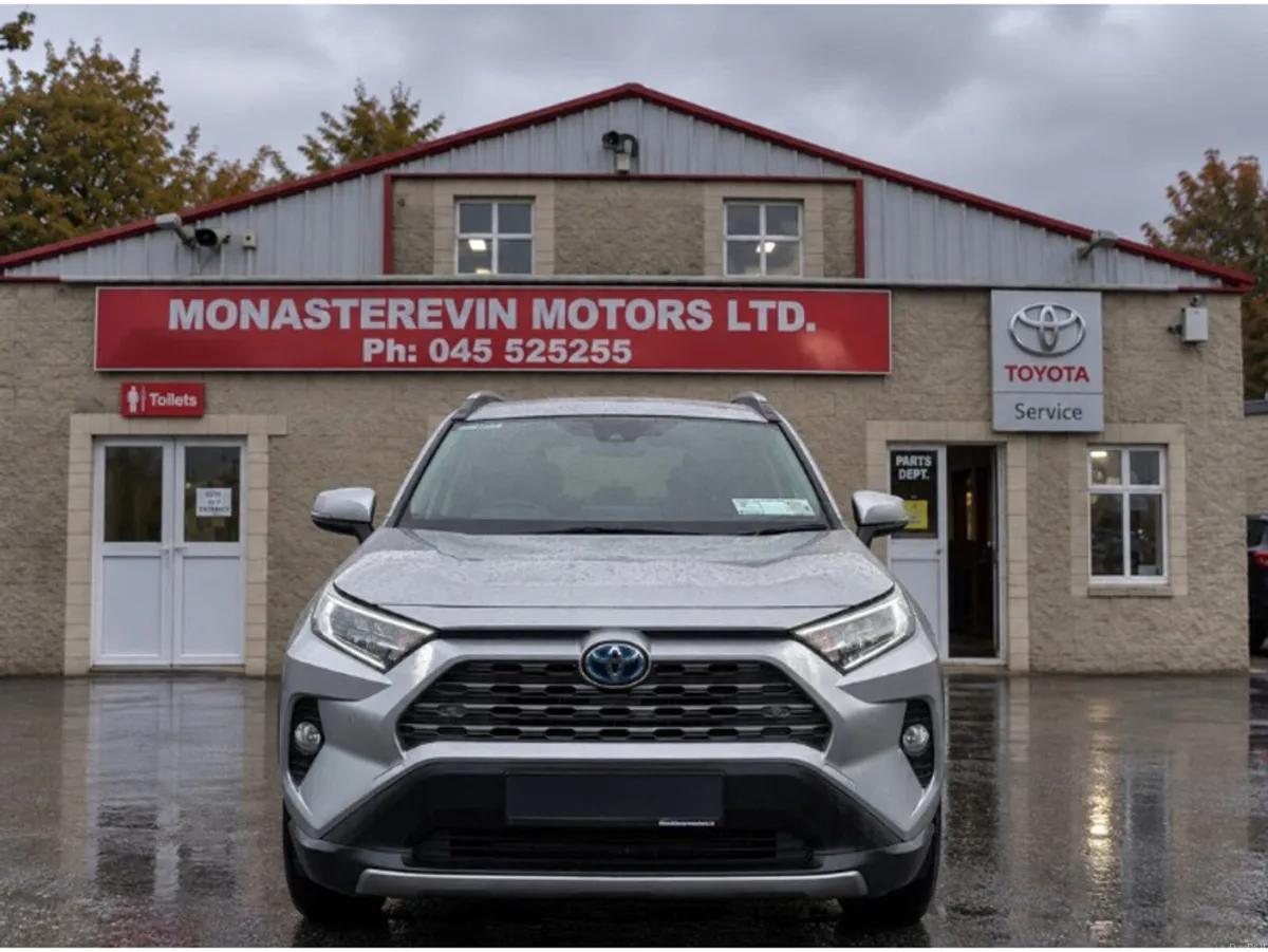 Toyota RAV4 *ORIGINAL IRISH CAR* RAV4 HYBRID LUNA - Image 5