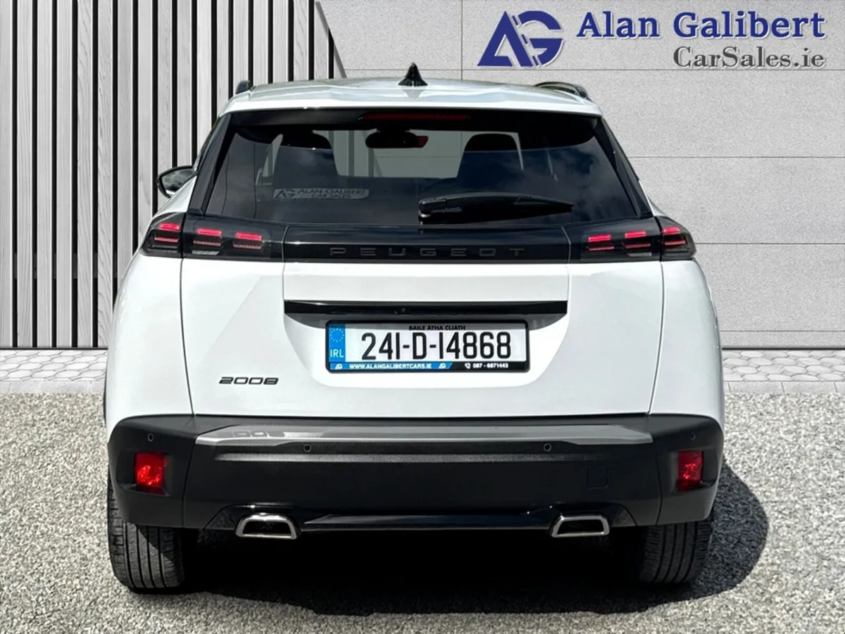 Peugeot 2008 ALLURE 1.2 PETROL HIGH SPEC - Image 6