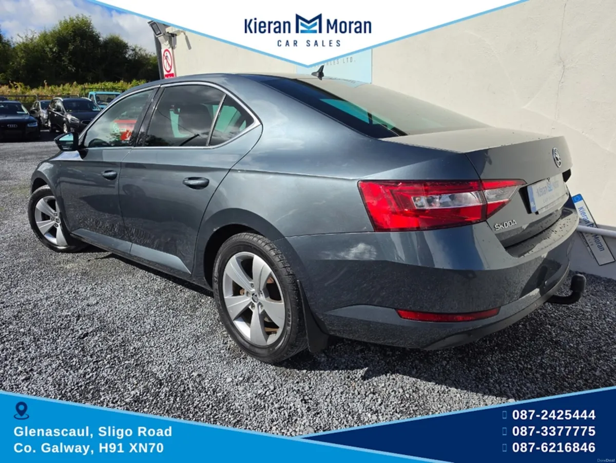 Skoda Superb 1.6 TDI SE BUSINESS 120 120PS 5DR - Image 4