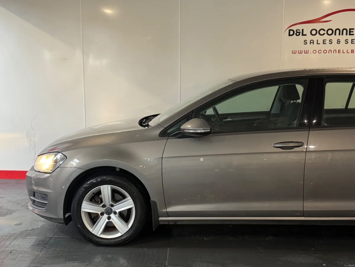 Volkswagen Golf 1.6 TDI MATCH EDITION BLUEMOTION 1 - Image 5
