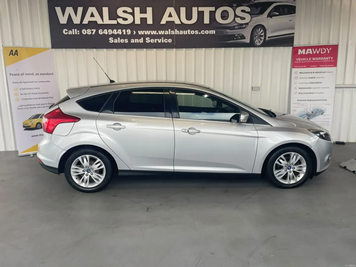 Ford Focus 1.6 TDCI TITANIUM NAVIGA NAVIGATOR ECO - Image 3